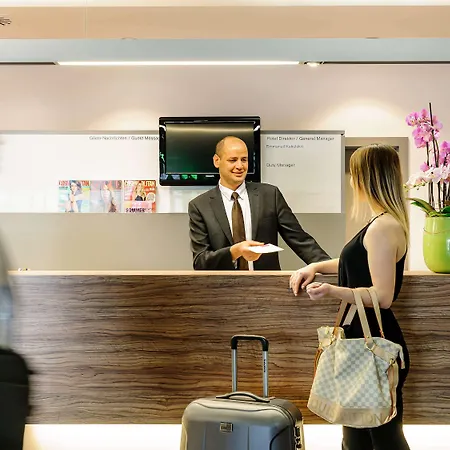 Hotel Mercure Sued Messe Munich