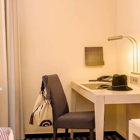 Mercure Sued Messe Hotel 4*