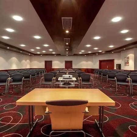 Mercure Sued Messe 4*