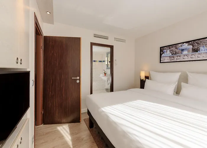 Mercure Sued Messe 4*