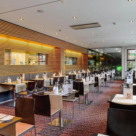 Mercure Sued Messe 4* Münih