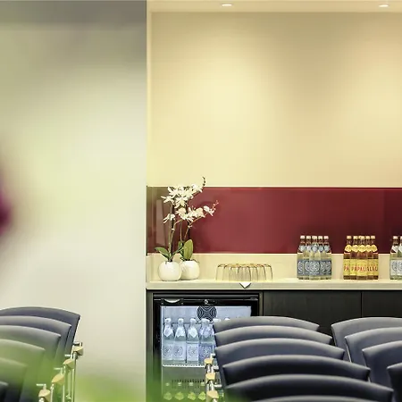 Отель Mercure Sued Messe 4*