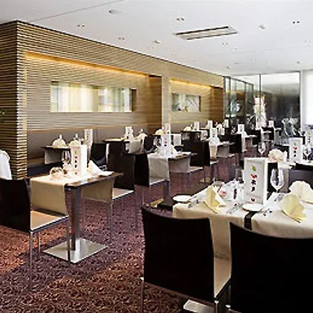 Отель Mercure Sued Messe Мюнхен