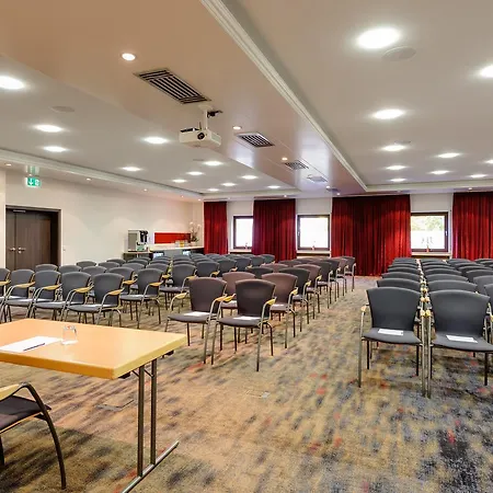 Mercure Sued Messe Отель 4*
