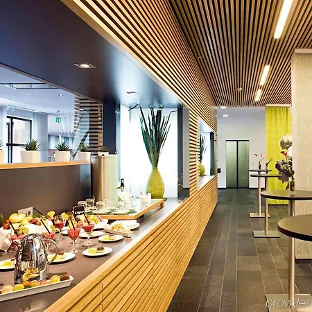 Отель Mercure Sued Messe 4*