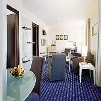 Hotel Mercure Süd Messe 4*