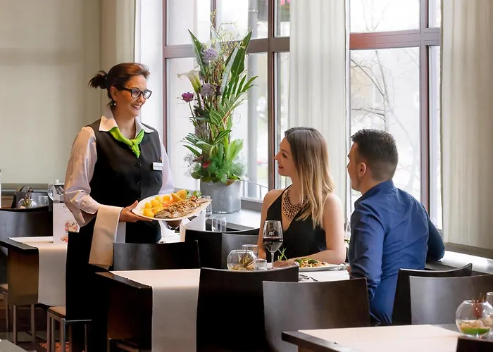 Mercure Sued Messe Отель 4*