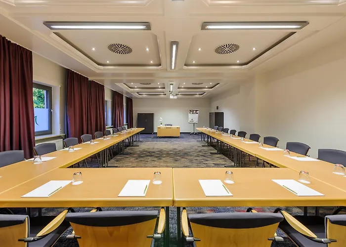 Mercure Süd Messe 4*