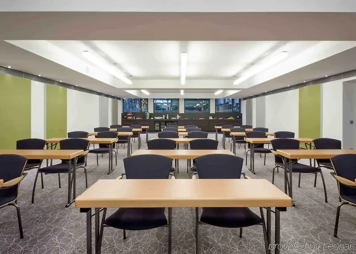 Hotel Mercure Süd Messe 4*